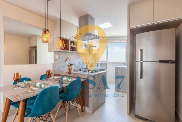 Apartamento à venda com 3 quartos, 136m² - Foto 2