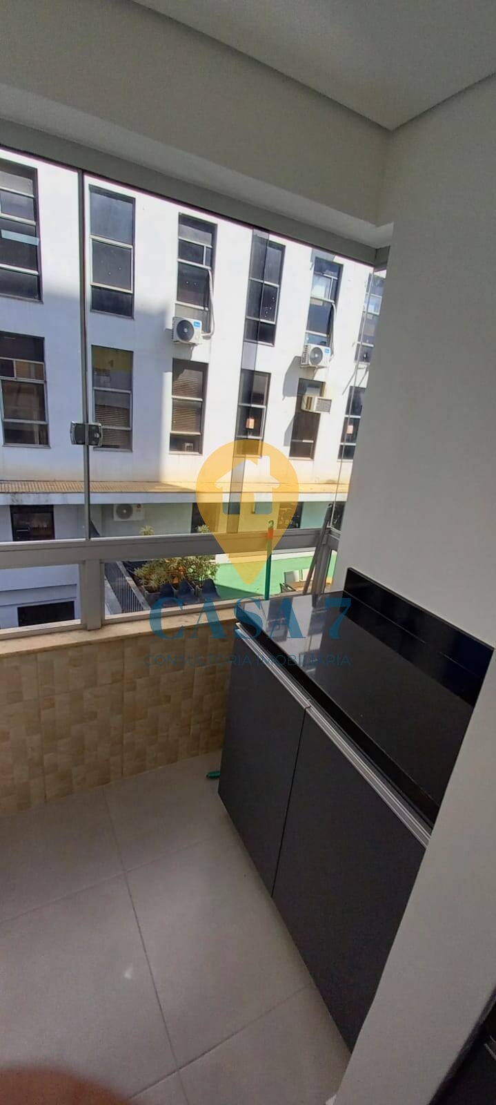 Apartamento à venda com 1 quarto, 37m² - Foto 9