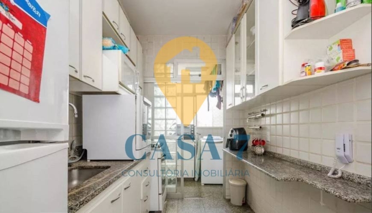 Apartamento à venda com 2 quartos, 75m² - Foto 7