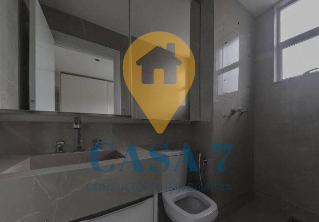 Apartamento à venda com 4 quartos, 281m² - Foto 1