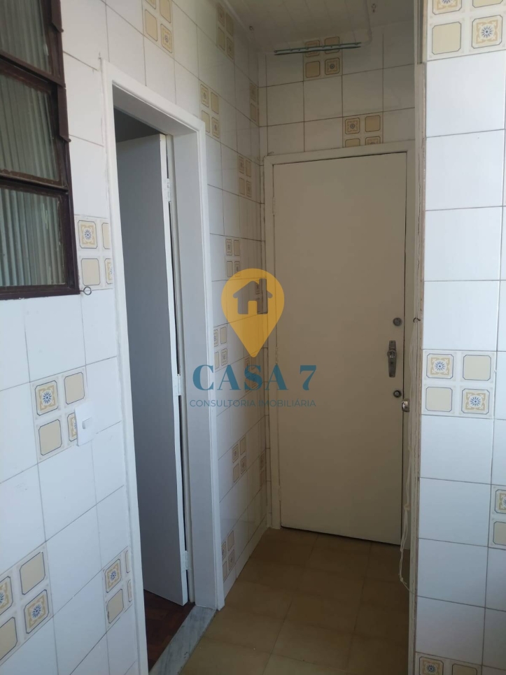 Apartamento à venda com 3 quartos, 85m² - Foto 13