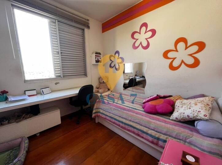 Apartamento à venda com 3 quartos, 85m² - Foto 4