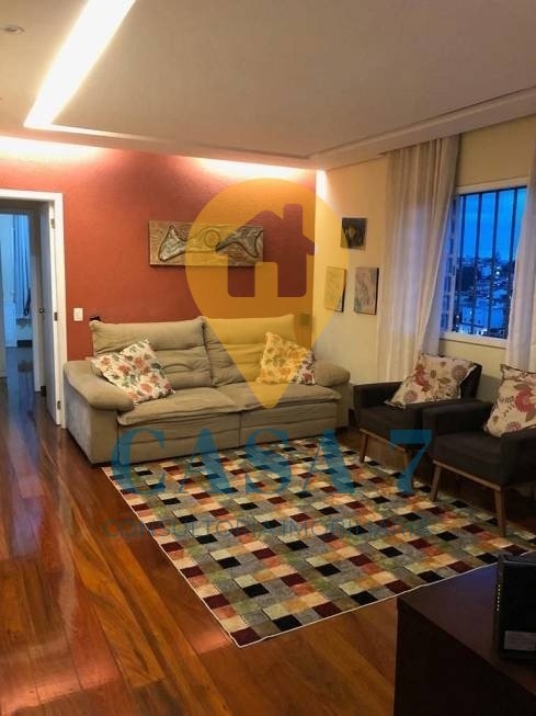 Apartamento à venda com 3 quartos, 180m² - Foto 1