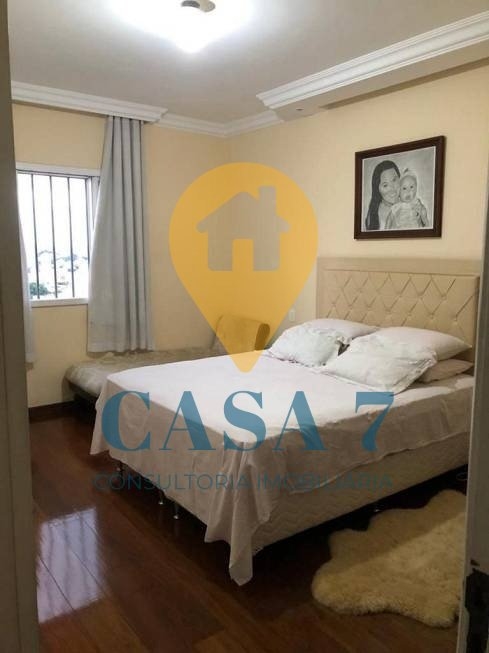 Apartamento à venda com 3 quartos, 180m² - Foto 4