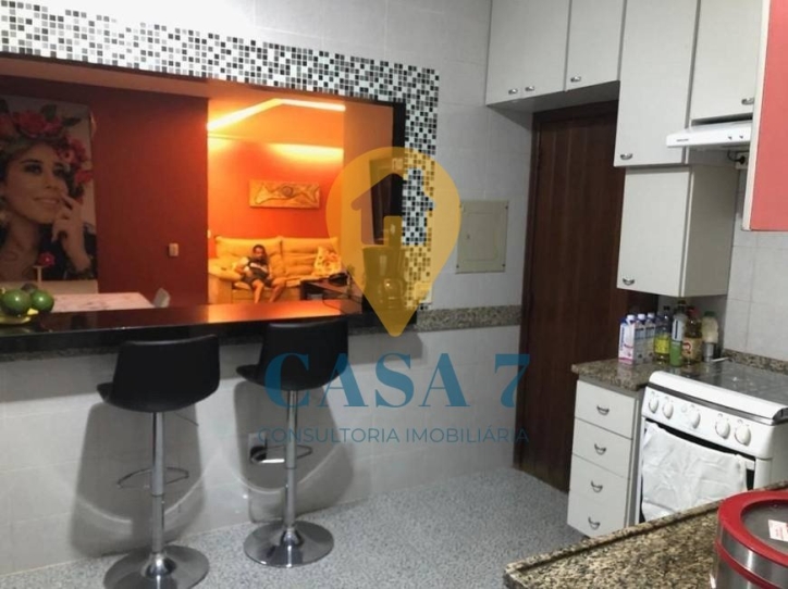 Apartamento à venda com 3 quartos, 180m² - Foto 14