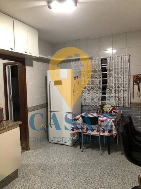 Apartamento à venda com 3 quartos, 180m² - Foto 15