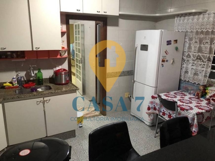 Apartamento à venda com 3 quartos, 180m² - Foto 16