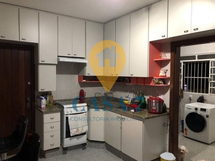 Apartamento à venda com 3 quartos, 180m² - Foto 18