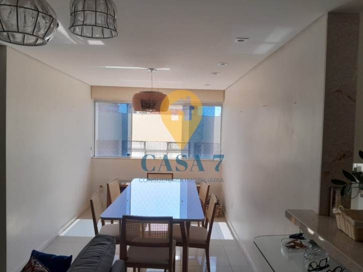 Apartamento à venda com 3 quartos, 87m² - Foto 2