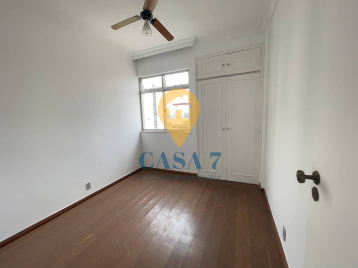 Apartamento à venda com 4 quartos, 130m² - Foto 7