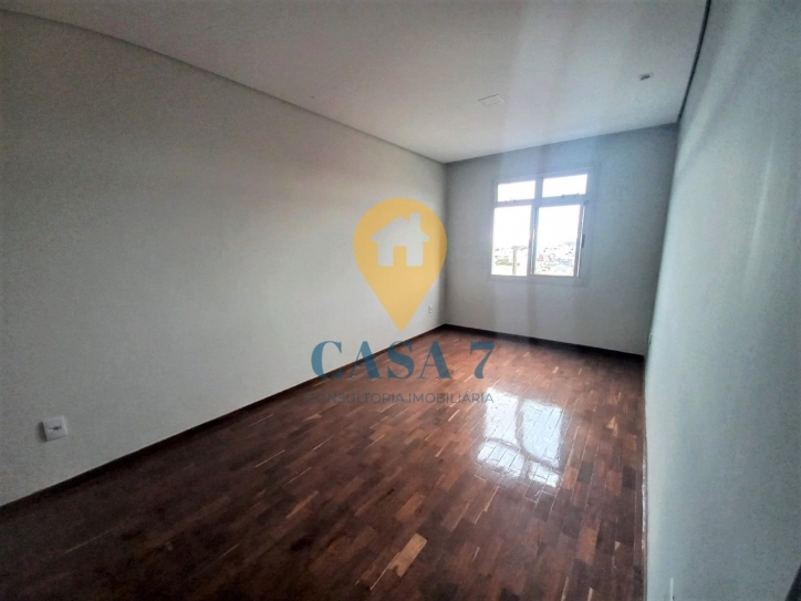 Apartamento à venda com 3 quartos, 100m² - Foto 1