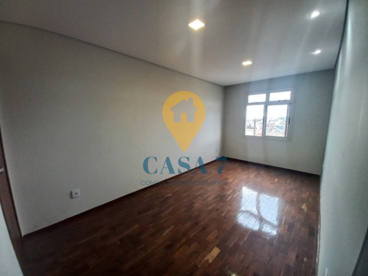 Apartamento à venda com 3 quartos, 100m² - Foto 2