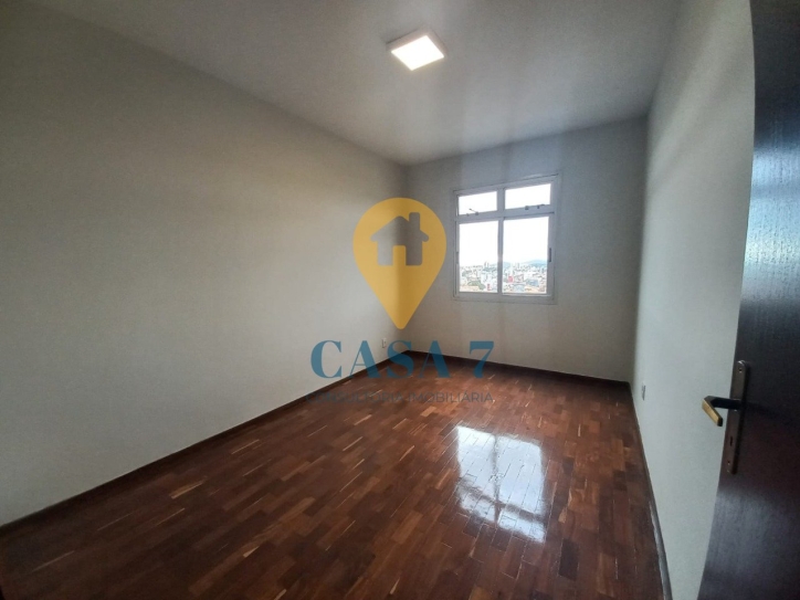 Apartamento à venda com 3 quartos, 100m² - Foto 4