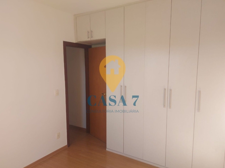 Apartamento à venda com 3 quartos, 81m² - Foto 10