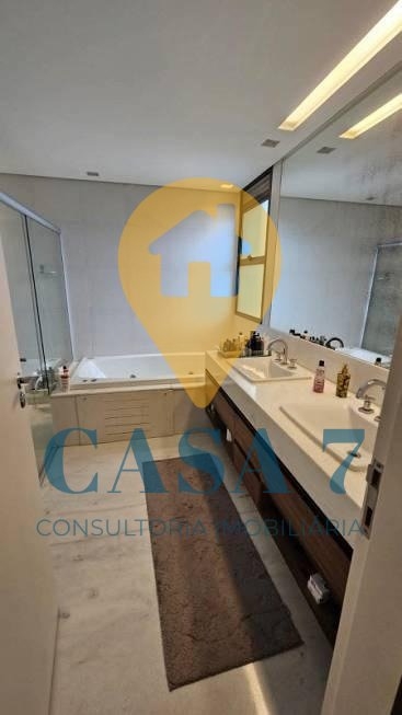 Apartamento à venda com 4 quartos, 247m² - Foto 14