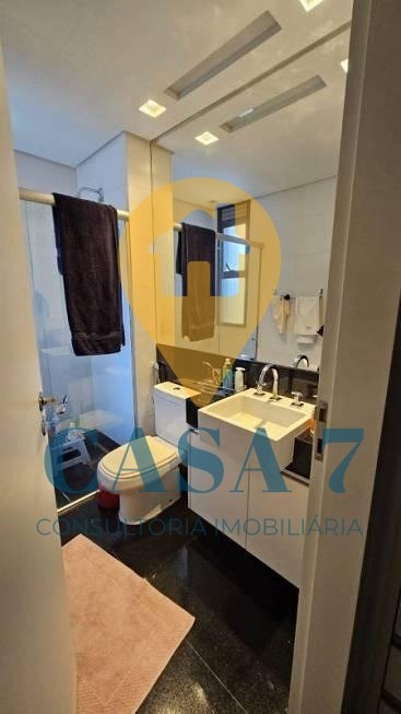 Apartamento à venda com 4 quartos, 247m² - Foto 15