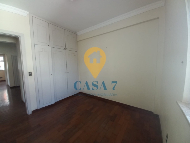 Apartamento à venda com 4 quartos, 180m² - Foto 8