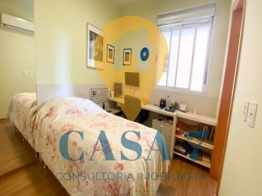 Apartamento à venda com 4 quartos, 269m² - Foto 8