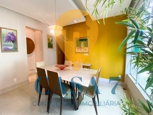 Apartamento à venda com 4 quartos, 269m² - Foto 4