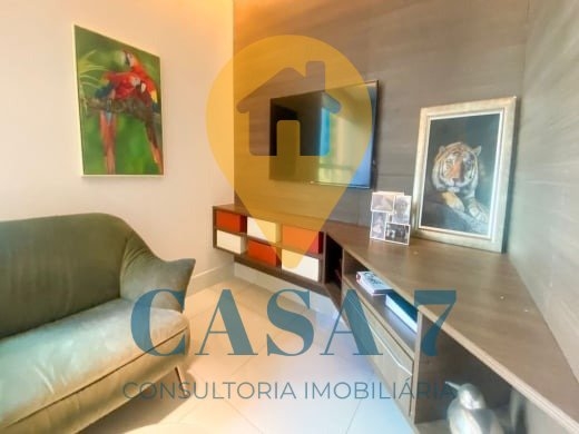 Apartamento à venda com 4 quartos, 269m² - Foto 3