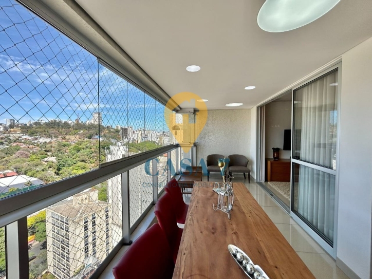 Apartamento à venda com 4 quartos, 168m² - Foto 1