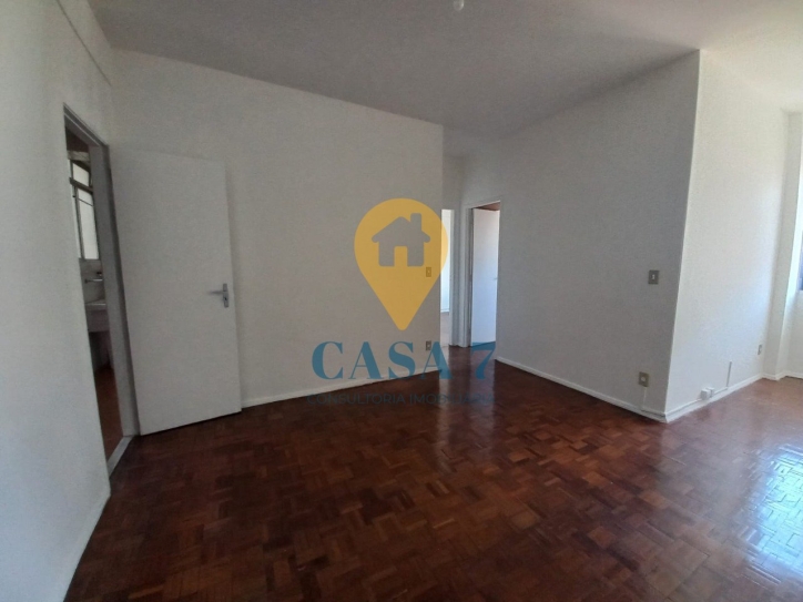 Apartamento à venda com 2 quartos, 75m² - Foto 1