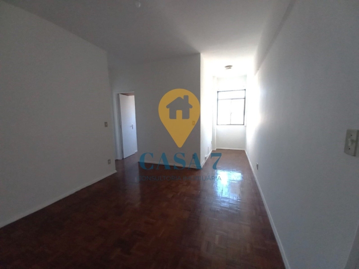 Apartamento à venda com 2 quartos, 75m² - Foto 3