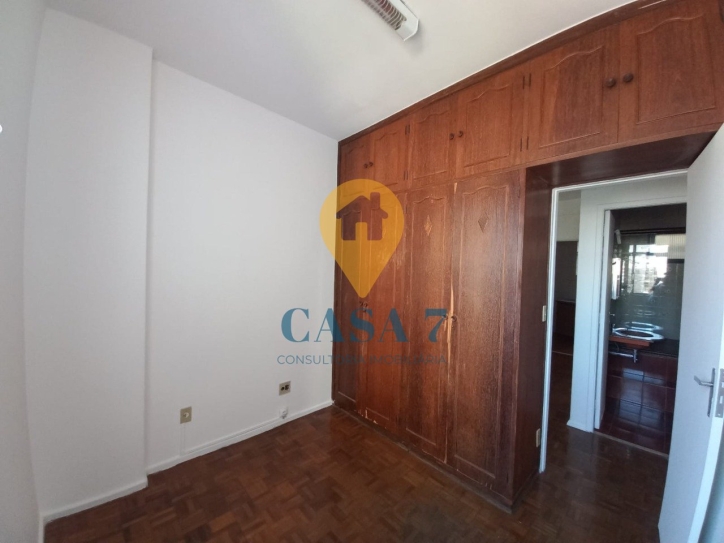 Apartamento à venda com 2 quartos, 75m² - Foto 7