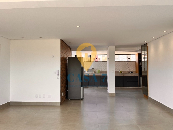 Apartamento à venda com 3 quartos, 160m² - Foto 1