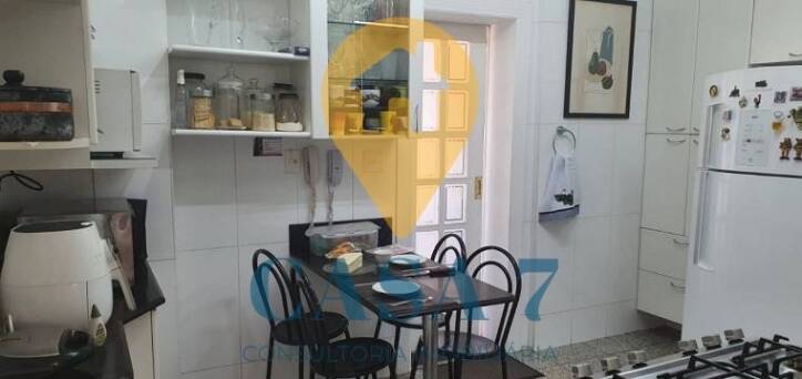 Apartamento à venda com 4 quartos, 194m² - Foto 17