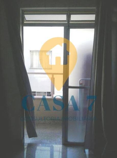 Apartamento à venda com 3 quartos, 86m² - Foto 12