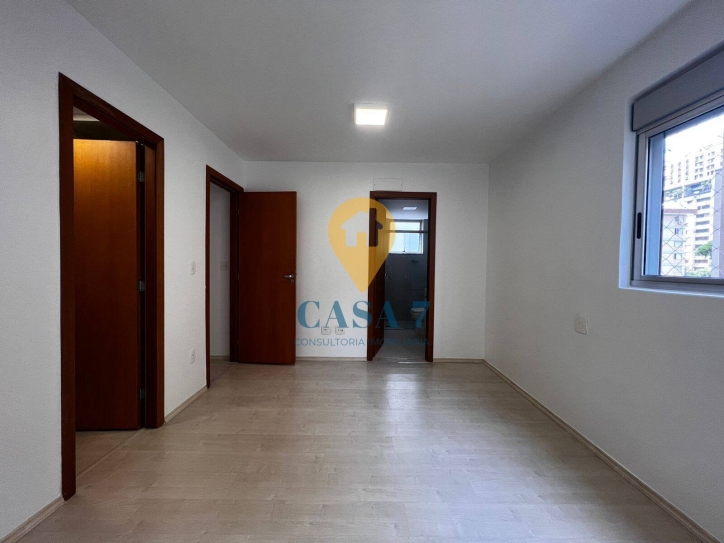 Apartamento à venda com 4 quartos, 151m² - Foto 12