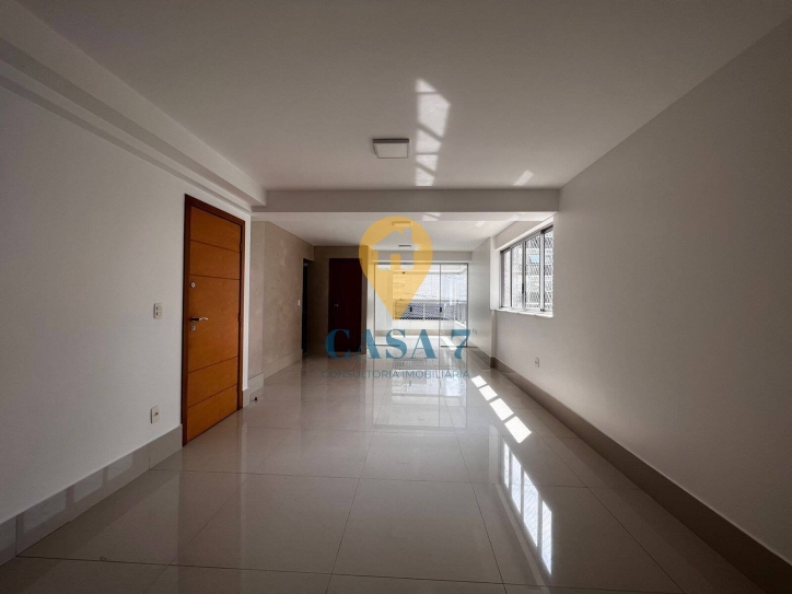 Apartamento à venda com 4 quartos, 151m² - Foto 3