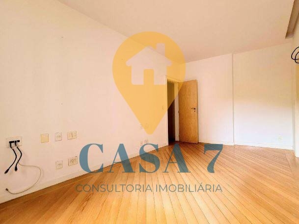 Apartamento à venda com 4 quartos, 280m² - Foto 17