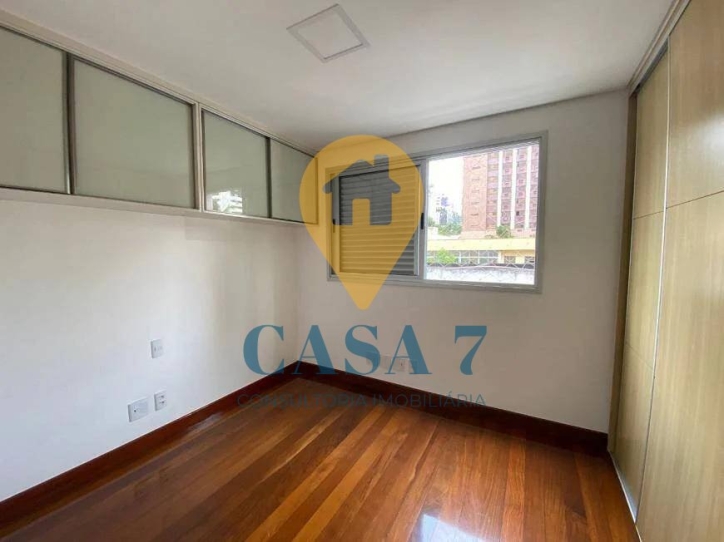 Apartamento à venda com 4 quartos, 160m² - Foto 16