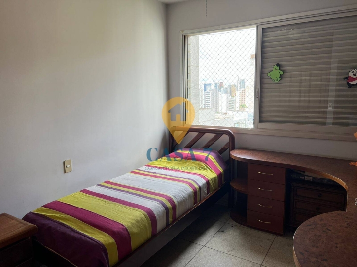 Apartamento à venda com 4 quartos, 200m² - Foto 3