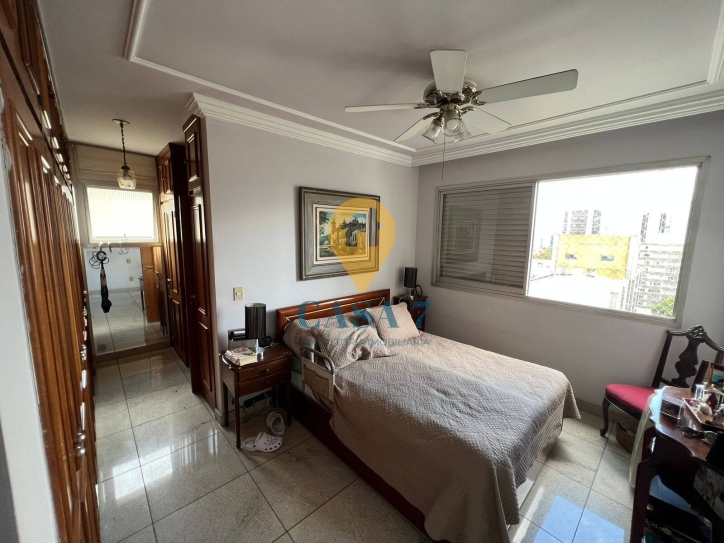 Apartamento à venda com 4 quartos, 200m² - Foto 5