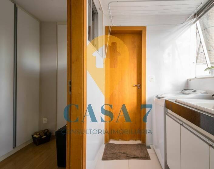 Apartamento à venda com 4 quartos, 137m² - Foto 3