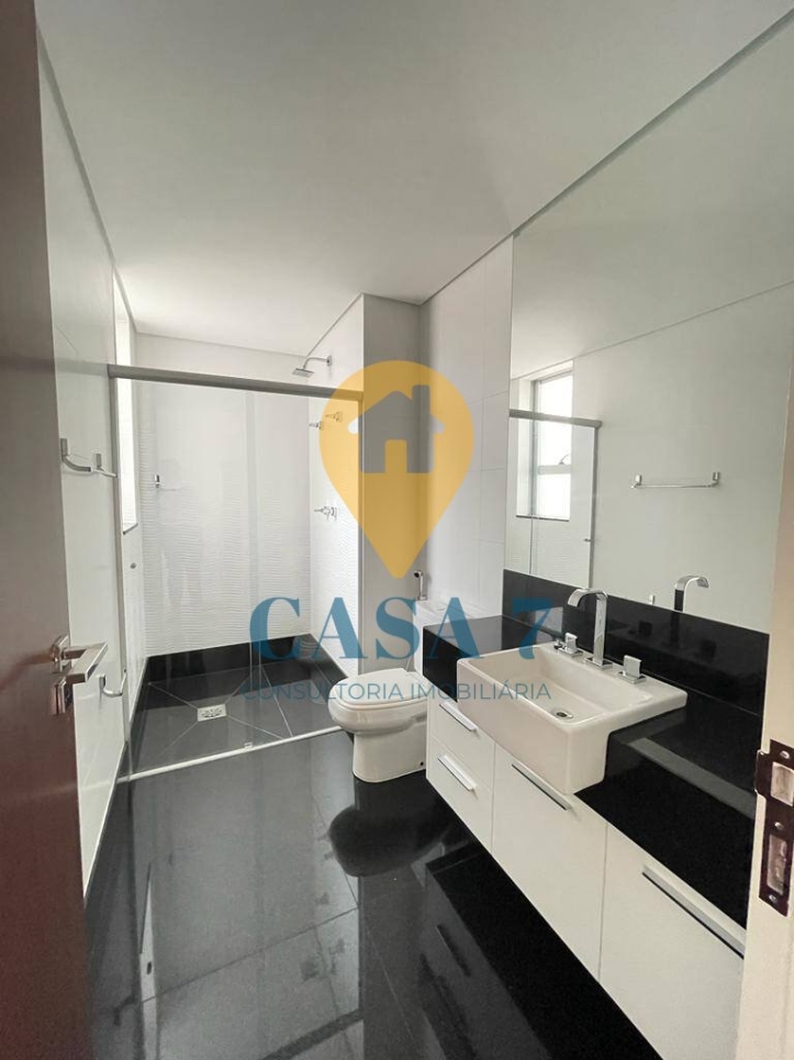 Apartamento à venda com 4 quartos, 208m² - Foto 9