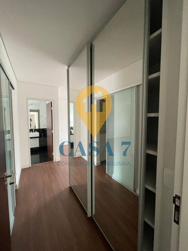 Apartamento à venda com 4 quartos, 208m² - Foto 12