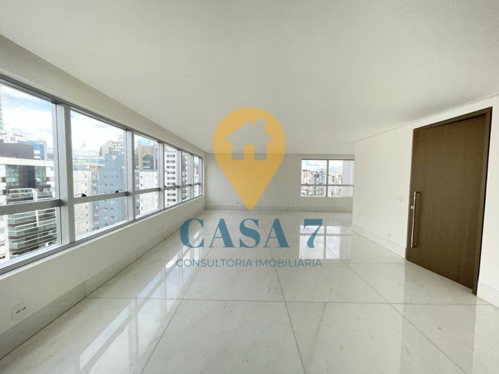 Apartamento à venda com 4 quartos, 208m² - Foto 17