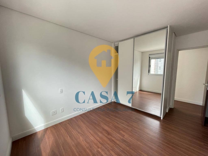 Apartamento à venda com 4 quartos, 208m² - Foto 21