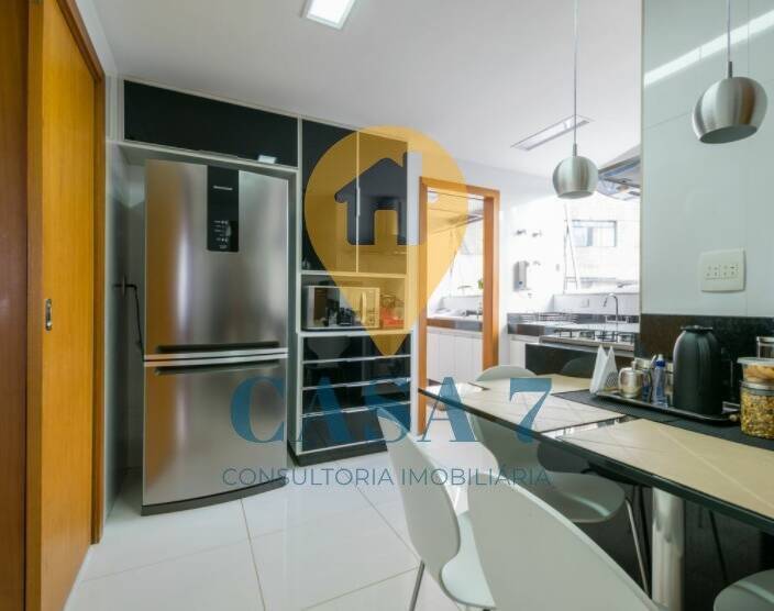 Apartamento à venda com 4 quartos, 137m² - Foto 11