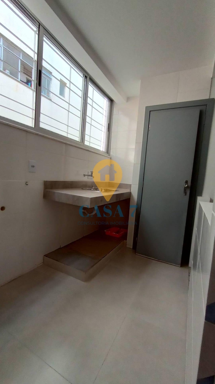 Apartamento à venda com 3 quartos, 98m² - Foto 4