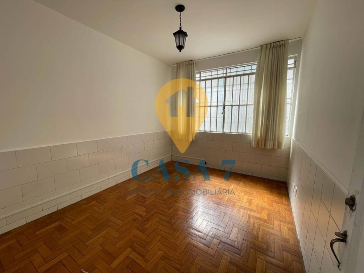 Casa à venda com 4 quartos, 300m² - Foto 15