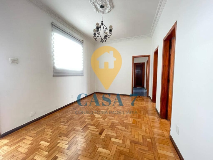 Casa à venda com 4 quartos, 300m² - Foto 18