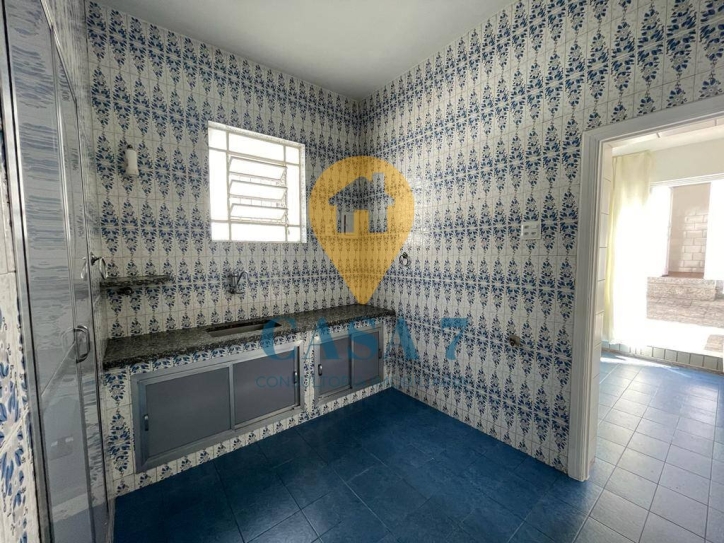 Casa à venda com 4 quartos, 300m² - Foto 22