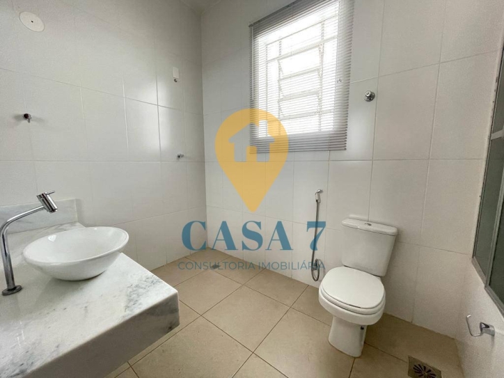 Casa à venda com 4 quartos, 300m² - Foto 24