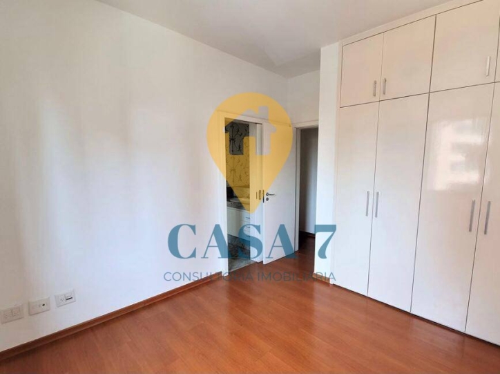 Apartamento à venda com 4 quartos, 205m² - Foto 14