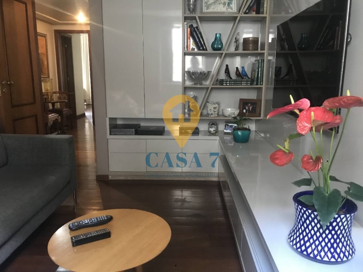 Apartamento à venda com 4 quartos, 168m² - Foto 9